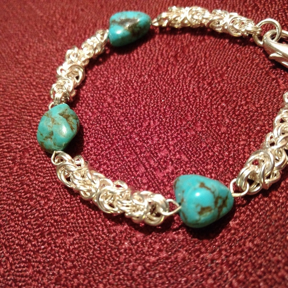 Handmade 99.9 Fine Silver Byzantine howlite - Picture 7 of 7